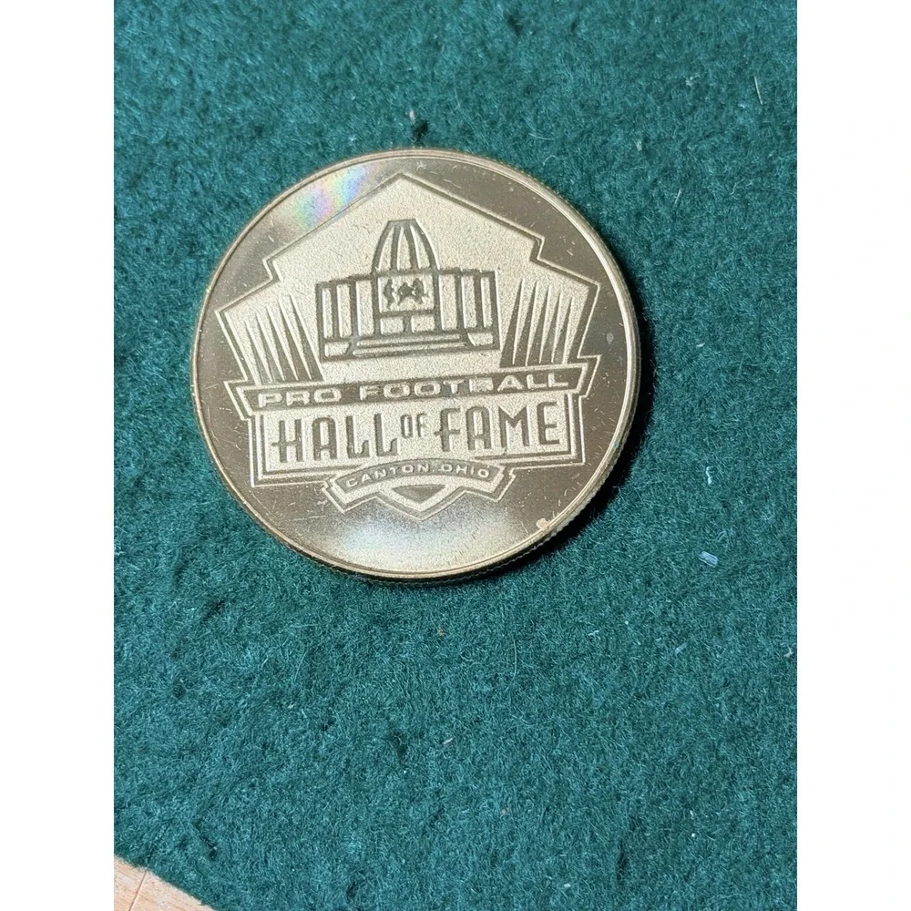 NFL Pro Football‎ Hall of Fame Canton Ohio Gold Tone Coin Token Official